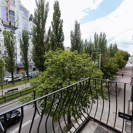 на крещатике Apartment Kyiv